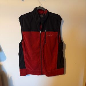 Greg Norman Fleece Black and Red Vest